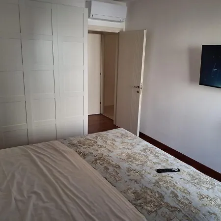 Apartment Family 3min To The - Il Lupo Affitta Cattolica